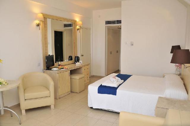 princess beach rooms 1 (2)