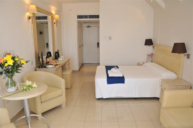 princess beach rooms 2 (1)