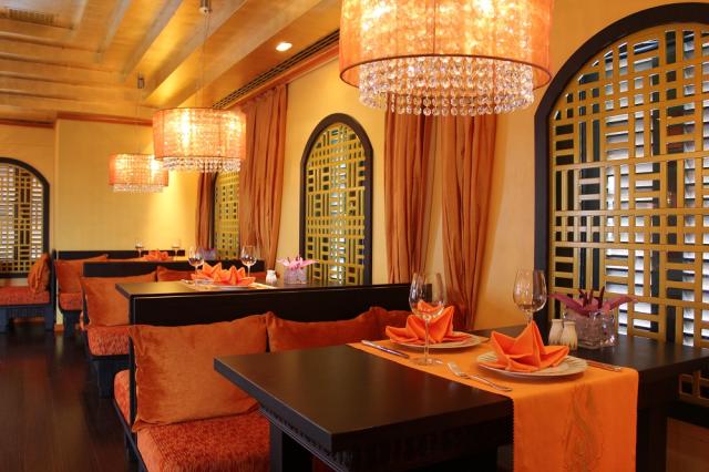 Titanic Indian Restaurant (1).JPG
