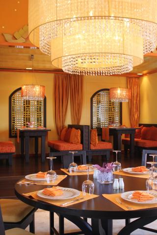 Titanic Indian Restaurant (2).JPG