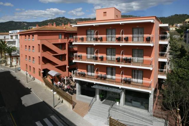 Tossa-TossaBeach-ext-1