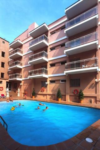 Tossa-TossaBeach-pool-3