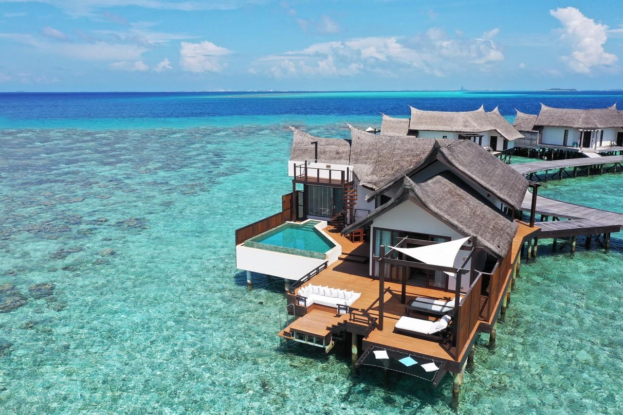 OZEN Reserve Bolifushi 12-WV (1)