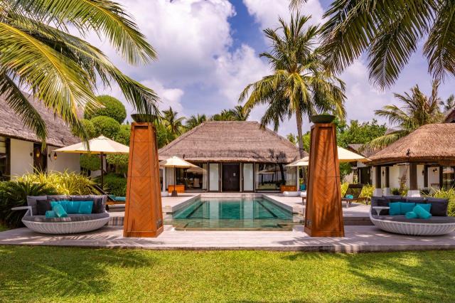 OZEN Reserve Bolifushi 22-ROY (1)