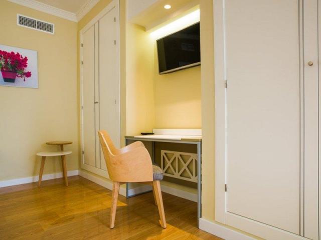14_Room6