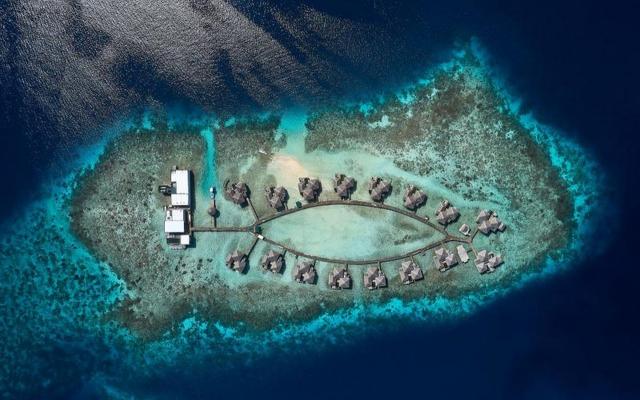 Raffles Maldives (2)