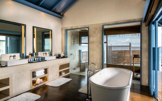 Raffles Maldives 9-overwat (2)