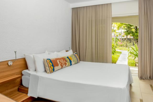 Sunrise Attitude 7 couple room (1)
