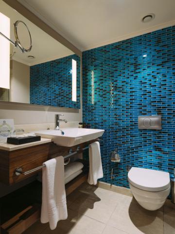 Garden Block Bathroom