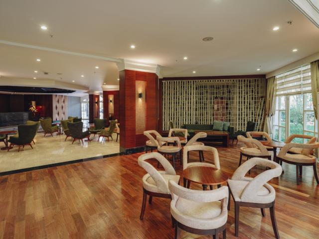 Lobby_Area1