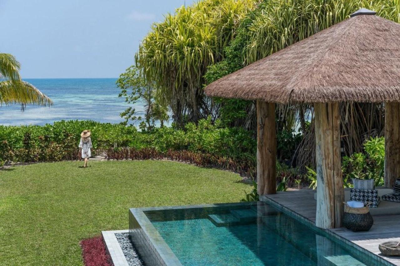 Seychelles at Desroches Island 6 (10)