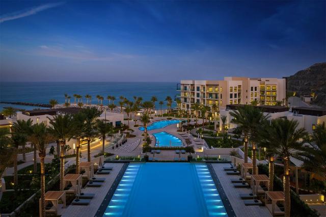 Address Beach Resort Fujairah 2 (2)