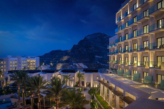 Address Beach Resort Fujairah 2 (4)
