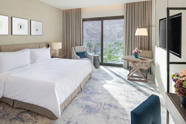 Address Beach Resort Fujairah 5 (1)