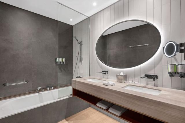 RKTMAHX_Dream _ Treasure Room Bathroom