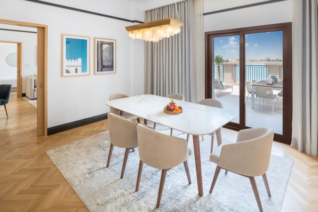 36 Grand Executive Suite 12.JPG