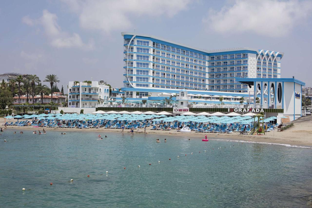 Granada Luxury Beach