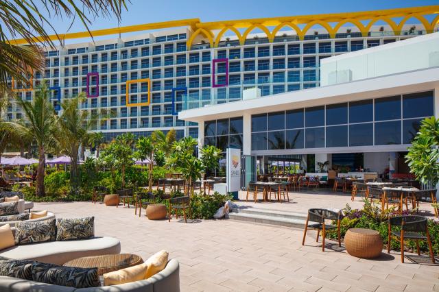 Centara Mirage Beach DUB 5 (1)