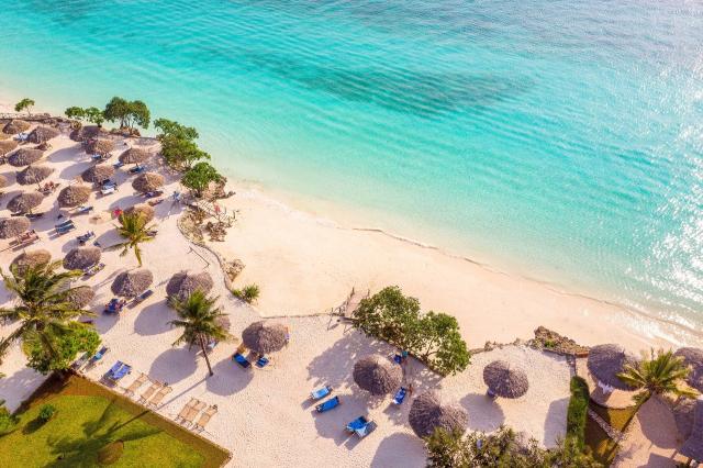 Sandies Baobab Beach 1 (9)