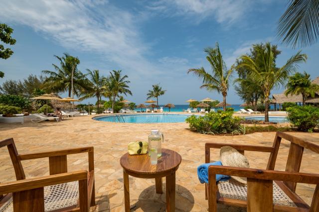 Sandies Baobab Beach 4 (1)