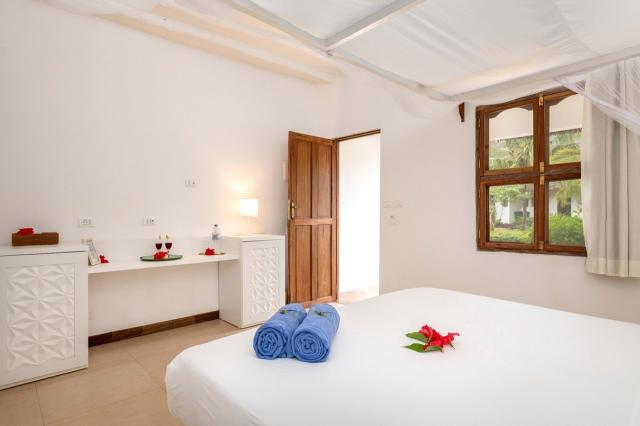 Sandies Baobab Beach 7 garden room (5)