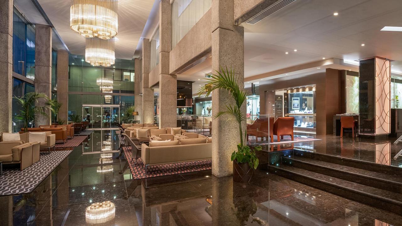 hotel-lobby-3