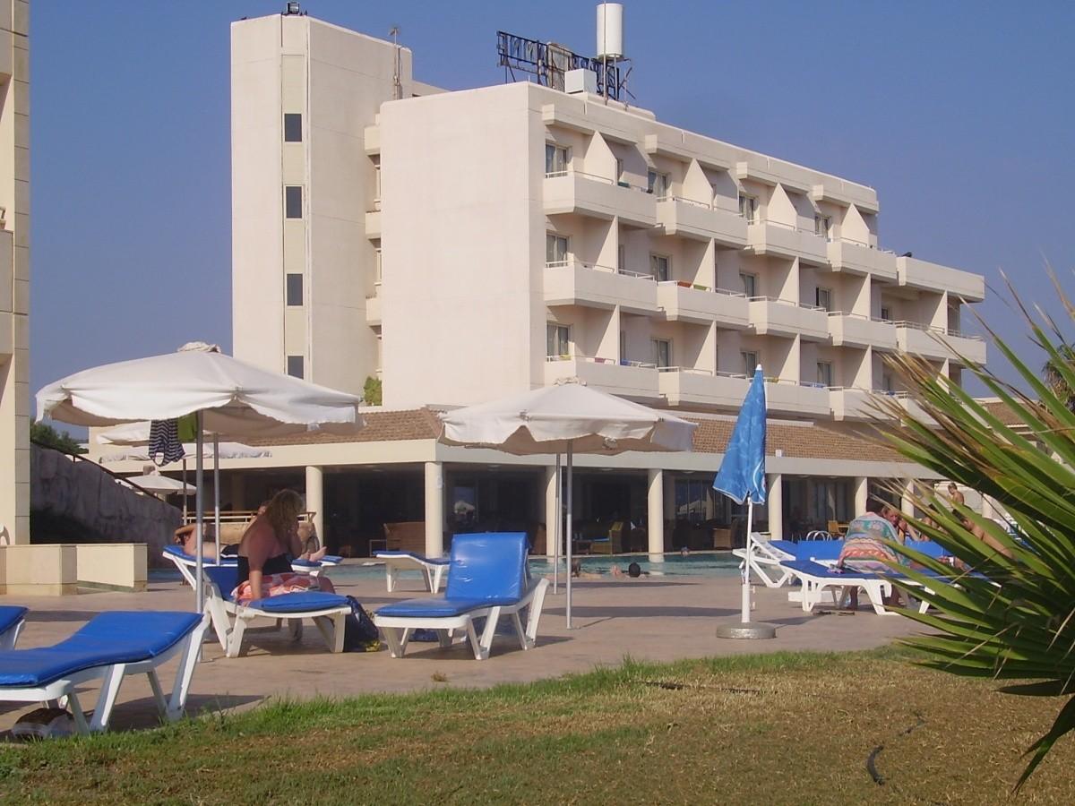 37911-piere-anne-beach