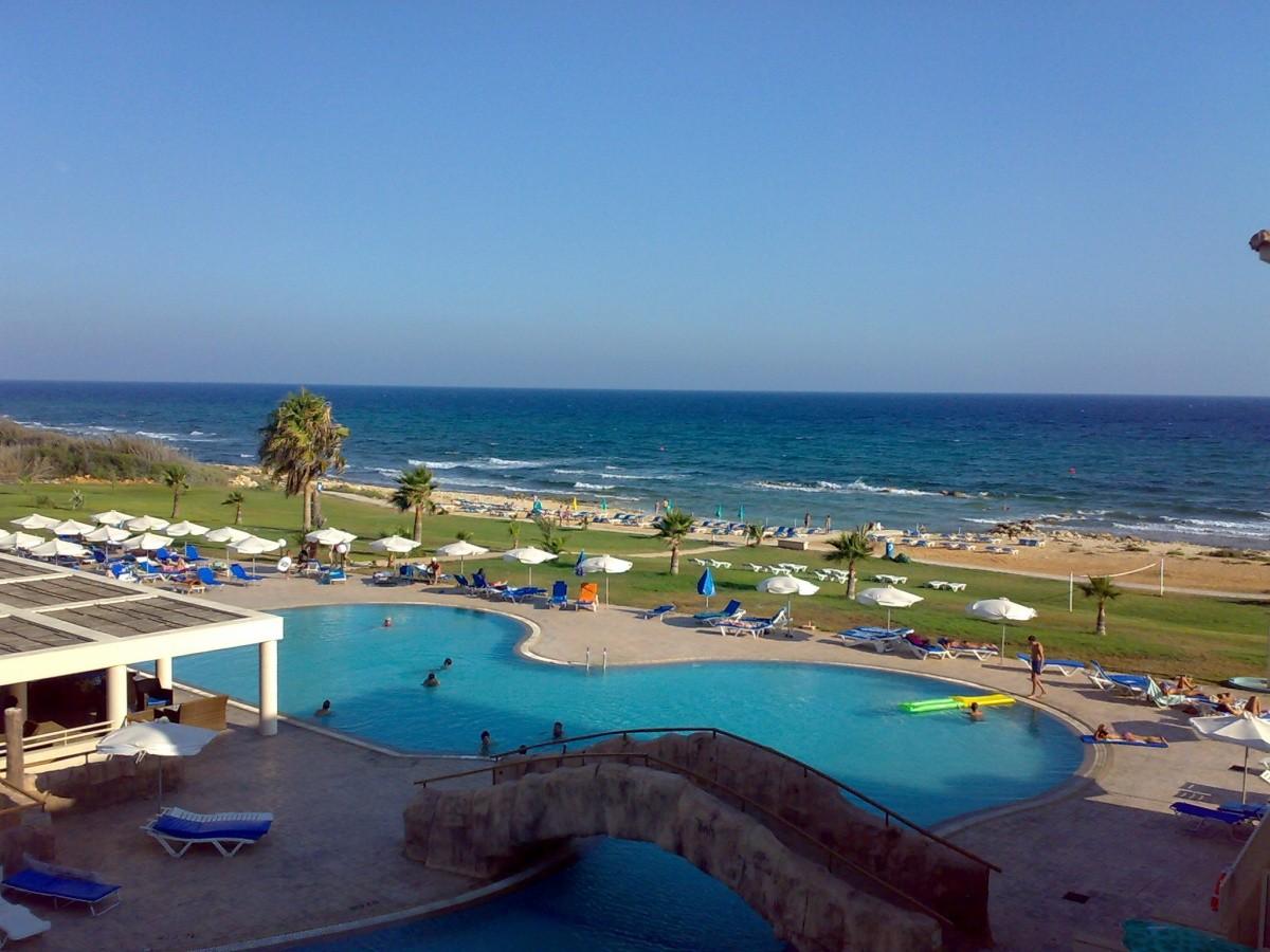 37901-piere-anne-beach