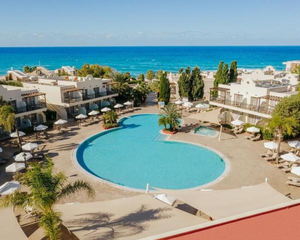 hotelsdotcom-89472416-5ae66cbc_w-123978