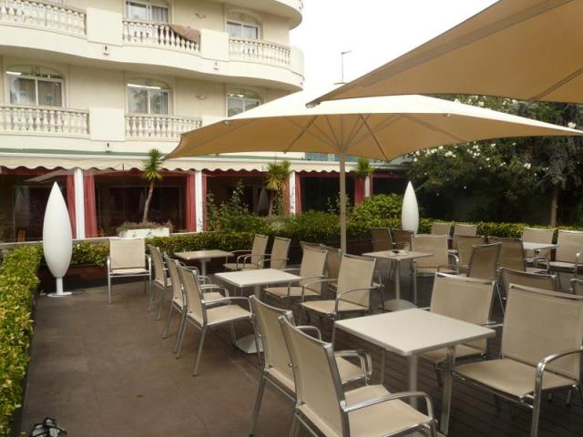 Lloret-Savoy-terasa-20.JPG