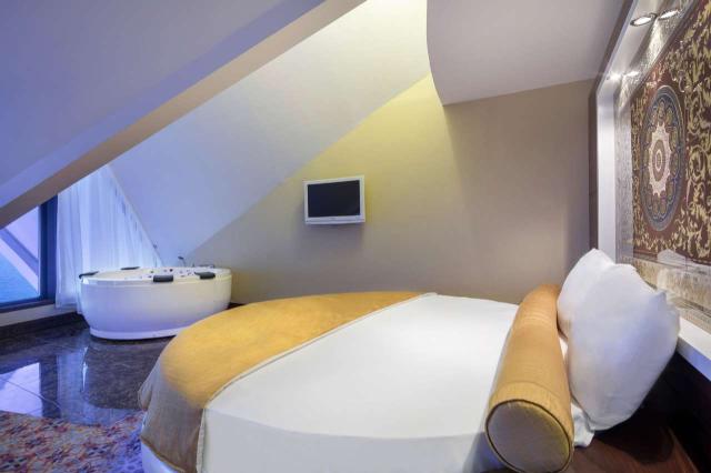 Granada Luxury Okurcalar 8 (1)