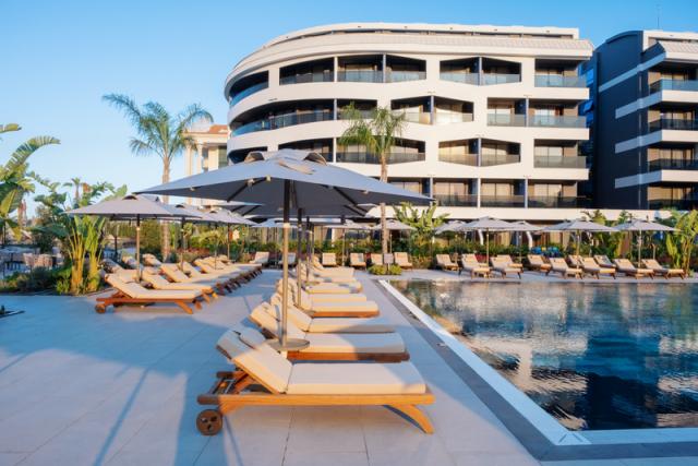 3. MAIN POOL