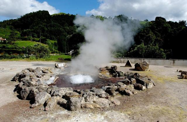 Furnas-1