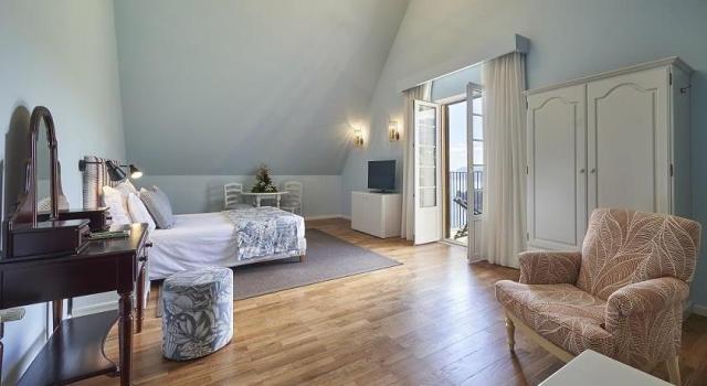 js - junior suite a