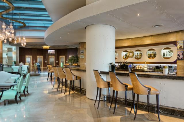 Titanic Beach Lara_Caprice Lobby Bar 4