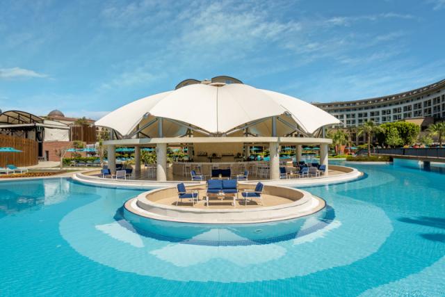 Blue Pool Bar (4)