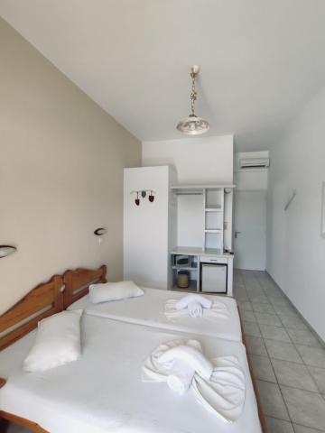 Aegeon hotel Ios026.jpeg