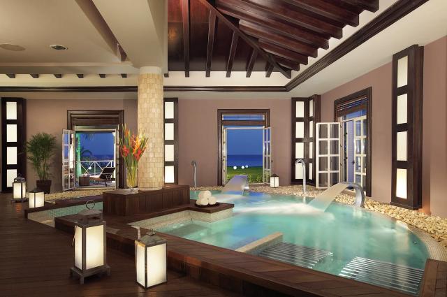 Secrets Wild Orchid Montego B. 1 (1)
