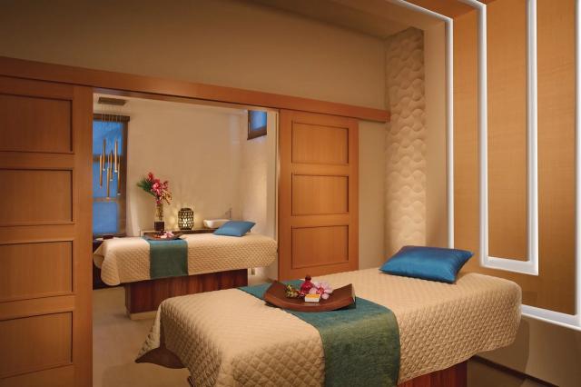 Secrets Wild Orchid Montego B. 1 (2)