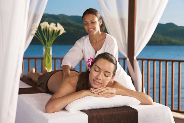 Secrets Wild Orchid Montego B. 1 (3)