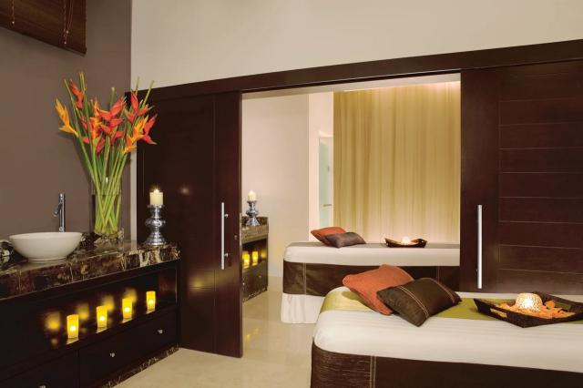 Secrets Wild Orchid Montego B. 1 (5)
