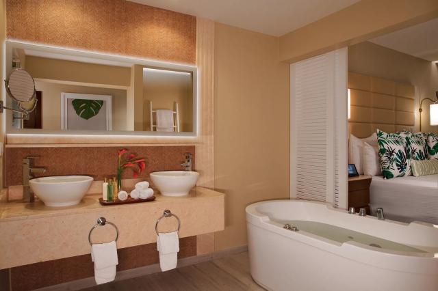 Secrets Wild Orchid Montego B. 4 (7)