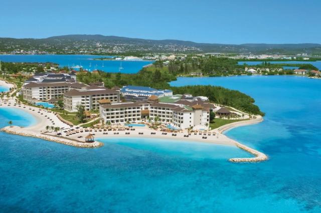 Secrets Wild Orchid Montego B (2)