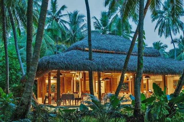 Kuramathi Island food1 (1)
