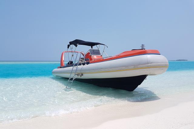 Kuramathi Island fac1 (10)