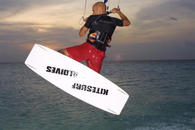 Angaga Island Resort 6 (2)