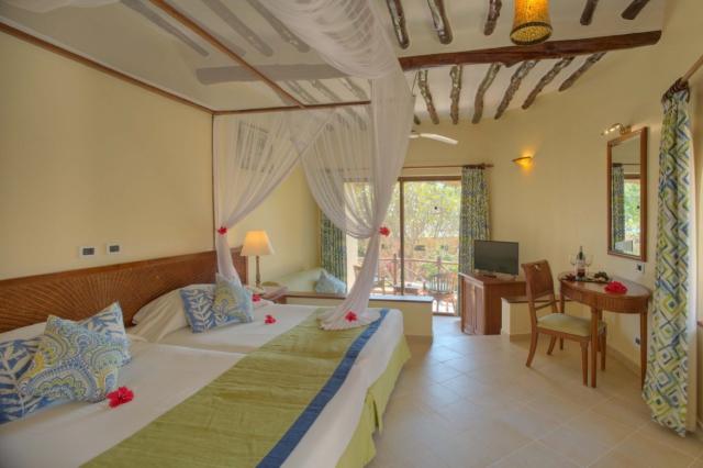 Sultan Sands Island 7 pwani room (2)