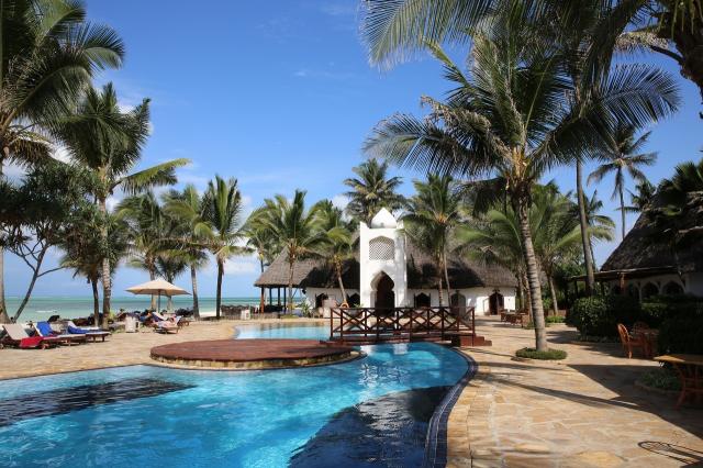 Sultan Sands Island 2 (2).JPG