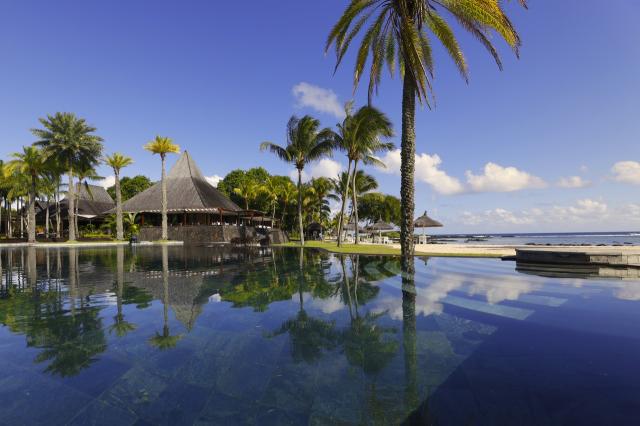 Shanti Maurice Resort 3 (3)