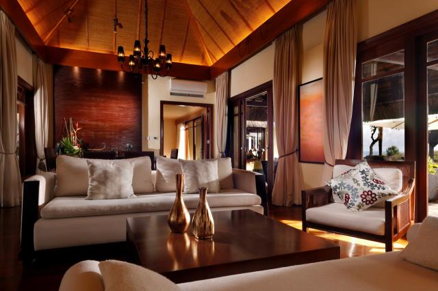 Shanti Maurice Resort 9 villas (1)
